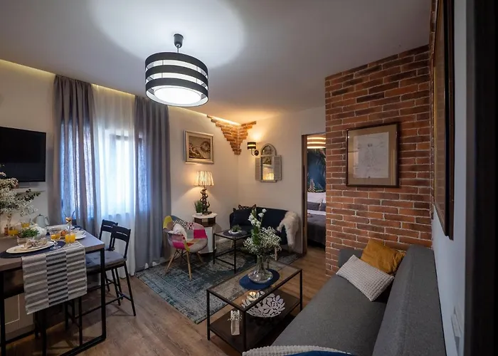 Malona One Bedroom Apartment